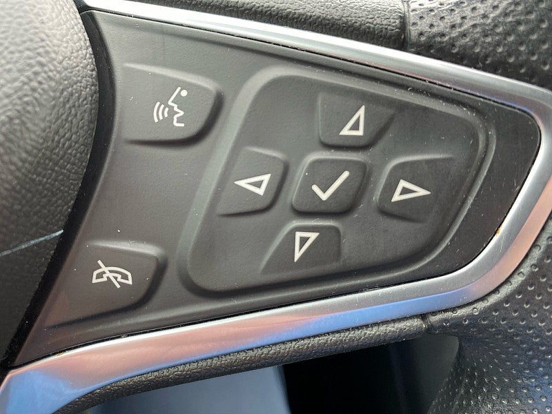 2022 Chevrolet Equinox FWD LS