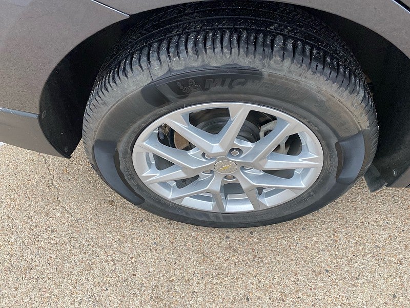 2022 Chevrolet Equinox FWD LS