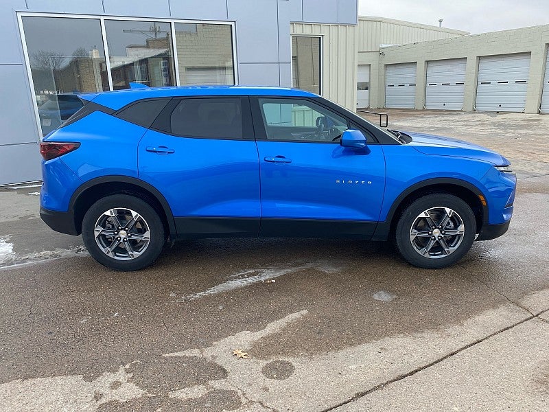 2025 Chevrolet Blazer AWD 2LT