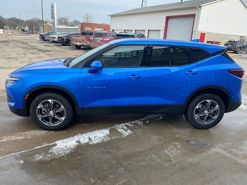 2025 Chevrolet Blazer AWD 2LT