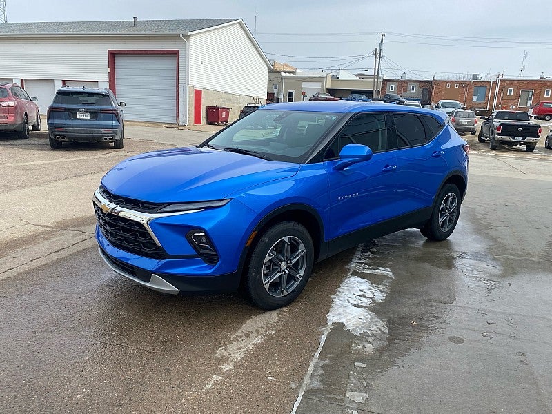 2025 Chevrolet Blazer AWD 2LT
