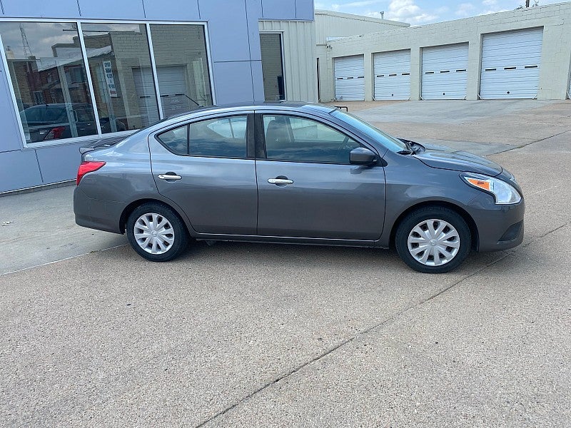 2018 Nissan Versa 1.6 SV