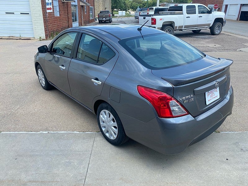 2018 Nissan Versa 1.6 SV